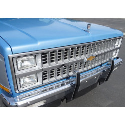 PartzBiz CM GRO82CC - Brothers Trucks Grille - Chrome/Gray PartzBiz CM GRO82CC - Brothers Trucks Grille - Chrome/Gray