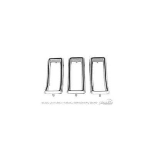 PartzBiz CM: C8ZZ-13489-A-Scott Drake Tail Light Bezel PartzBiz CM: C8ZZ-13489-A-Scott Drake Tail Light Bezel