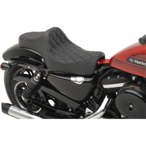 PartzBiz HD: 3482502-Drag Specialties Smooth Predator III 2 Up เบาะไวนิล Harley Sportster XL 82-03 PartzBiz HD: 3482502-Drag Specialties Smooth Predator III 2 Up เบาะไวนิล Harley Sportster XL 82-03