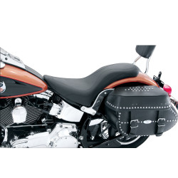 PartzBiz HD 76372 - Mustang DayTripper One-Piece Low Profile Seat 1984-1999 Harley Evolution Softail PartzBiz HD 76372 - Mustang DayTripper One-Piece Low Profile Seat 1984-1999 Harley Evolution Softail