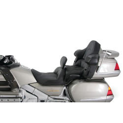 PartzBiz HD 79900 - Mustang One-Piece Touring Cruiser Black Two-Up Honda Gold Wing GL1800 01-2011 PartzBiz HD 79900 - Mustang One-Piece Touring Cruiser Black Two-Up Honda Gold Wing GL1800 01-2011