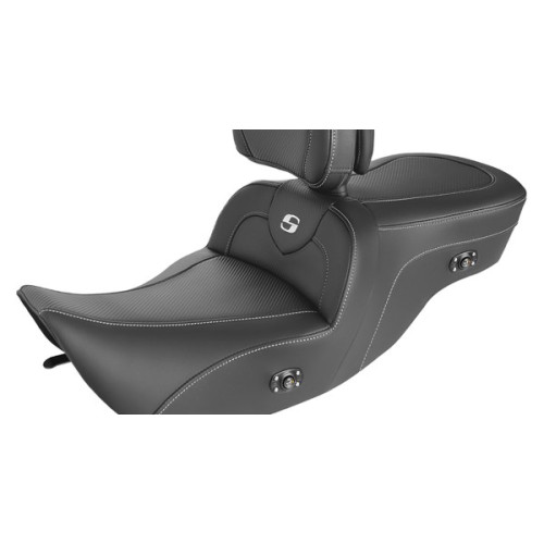 PartzBiz HD: 3492968-ที่นั่งคาร์บอนไฟเบอร์แบบอุ่น Roadsofa ของ Saddlemen พร้อมพนักพิง Harley Touring 1997-07 PartzBiz HD: 3492968-ที่นั่งคาร์บอนไฟเบอร์แบบอุ่น Roadsofa ของ Saddlemen พร้อมพนักพิง Harley Touring 1997-07