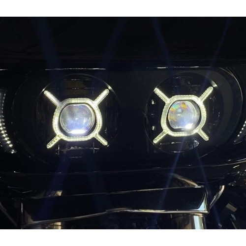 PartzBiz HD: -ไฟหน้า LED Dynamics Double-X แบบกำหนดเอง LED สีดำใส Harley Bagger FLTR 2015+ PartzBiz HD: -ไฟหน้า LED Dynamics Double-X แบบกำหนดเอง LED สีดำใส Harley Bagger FLTR 2015+