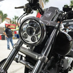 PartzBiz HD HW195024 - Hogworkz 5-3/4” White LED Chrome V2 Head Lamp Light 45W Harley Dyna Softail XL PartzBiz HD HW195024 - Hogworkz 5-3/4” White LED Chrome V2 Head Lamp Light 45W Harley Dyna Softail XL