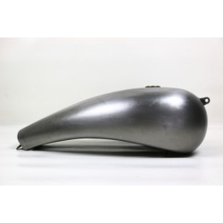 PartzBiz HD K61143 - Kodlin ถังน้ำมันเชื้อเพลิงแบบเหล็กดิบขนาด 3.5 แกลลอน Harley M8 Softail รุ่น 18+ PartzBiz HD K61143 - Kodlin ถังน้ำมันเชื้อเพลิงแบบเหล็กดิบขนาด 3.5 แกลลอน Harley M8 Softail รุ่น 18+