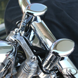 PartzBiz HD LA-7410-02 - 1.5” 1” Chrome OEM Springer Handlebar Risers Harley Chopper Bobber FXSTS FLSTS PartzBiz HD LA-7410-02 - 1.5” 1” Chrome OEM Springer Handlebar Risers Harley Chopper Bobber FXSTS FLSTS