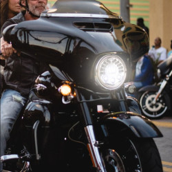 PartzBiz HD PB-7PA-B - Custom Dynamics ProBeam Black 7" Round LED Adaptive 2 Pedestal Headlamp Harley sportster PartzBiz HD PB-7PA-B - Custom Dynamics ProBeam Black 7" Round LED Adaptive 2 Pedestal Headlamp Harley sportster