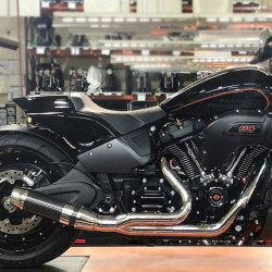 PartzBiz HD 640Z-32-A - D&D Bob Cat 2:1 Chrome Full Exhaust Polished Aluminum Sleeve Harley Softail 18+ PartzBiz HD 640Z-32-A - D&D Bob Cat 2:1 Chrome Full Exhaust Polished Aluminum Sleeve Harley Softail 18+