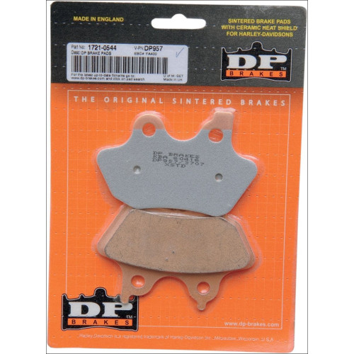 PartzBiz HD: 4418429-DP เบรค Sintered โลหะผ้าเบรคหน้าและหลังสำหรับ Harley Big Twin 05-07 DP-957 OEM REPL 44082-00A/00C PartzBiz HD: 4418429-DP เบรค Sintered โลหะผ้าเบรคหน้าและหลังสำหรับ Harley Big Twin 05-07 DP-957 OEM REPL 44082-00A/00C