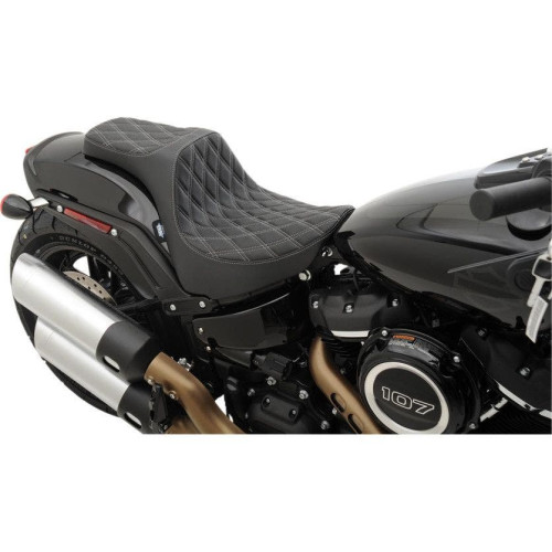 PartzBiz HD: 4417833-Drag Specialties Predator III Double Diamond Silver Thread Stitch 2-Up Two-Up เบาะมอเตอร์ไซค์ 18-23 Harley Davidson Softail Fat Bob FXFB 0802-1073 08021073 PartzBiz HD: 4417833-Drag Specialties Predator III Double Diamond Silver Thread Stitch 2-Up Two-Up เบาะมอเตอร์ไซค์ 18-23 Harley Davidson Softail Fat Bob FXFB 0802-1073 08021073