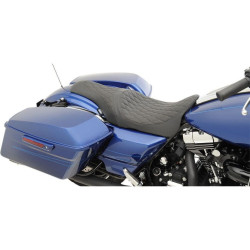 PartzBiz HD DS08011003 - Drag Specialties Black Diamond Stitch Caballero 2-up Seat สำหรับ Halrey FLH/T 08-17 | 0801-1003 PartzBiz HD DS08011003 - Drag Specialties Black Diamond Stitch Caballero 2-up Seat สำหรับ Halrey FLH/T 08-17 | 0801-1003