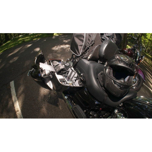 PartzBiz HD: 4415197-ชุดชั้นวางกระเป๋าอาน Hardstreet Ryt-There สีชาร์โคล Harley Touring FLH FLT 05-13