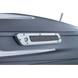 PartzBiz HD KA6509 - Kuryakyn Chrome Mesh Saddlebag Hinge Latch Covers สำหรับ Harley 14-17 Touring | 6509 PartzBiz HD KA6509 - Kuryakyn Chrome Mesh Saddlebag Hinge Latch Covers สำหรับ Harley 14-17 Touring | 6509