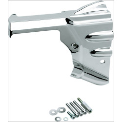 PartzBiz HD KA8201 - Kuryakyn Chrome Transmission Shroud Cover สำหรับ Harley 02-06 Touring Stock หรือ Dual | 8201 PartzBiz HD KA8201 - Kuryakyn Chrome Transmission Shroud Cover สำหรับ Harley 02-06 Touring Stock หรือ Dual | 8201