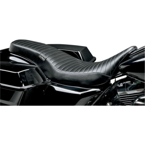 PartzBiz HD: 4411027-Le Pera Pleated Black Vinyl Cobra เบาะยาวเต็มตัวสำหรับ Harley Touring 08-15 | เลอ เปอร่า PartzBiz HD: 4411027-Le Pera Pleated Black Vinyl Cobra เบาะยาวเต็มตัวสำหรับ Harley Touring 08-15 | เลอ เปอร่า
