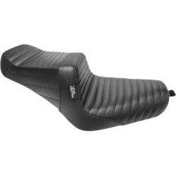 PartzBiz HD LPLK-586PT - Le Pera Tailwhip Black Pleated Seat 4 Harley 10-22 XL Models | LK-586PT PartzBiz HD LPLK-586PT - Le Pera Tailwhip Black Pleated Seat 4 Harley 10-22 XL Models | LK-586PT