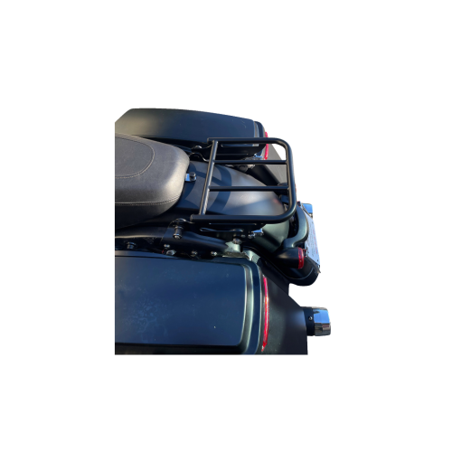 PartzBiz HD: 4408844-Motherwell Gloss Black 2-Up ชั้นวางสัมภาระแบบถอดออกได้สำหรับ Harley Touring 09-22 | MWL-457A-GB PartzBiz HD: 4408844-Motherwell Gloss Black 2-Up ชั้นวางสัมภาระแบบถอดออกได้สำหรับ Harley Touring 09-22 | MWL-457A-GB