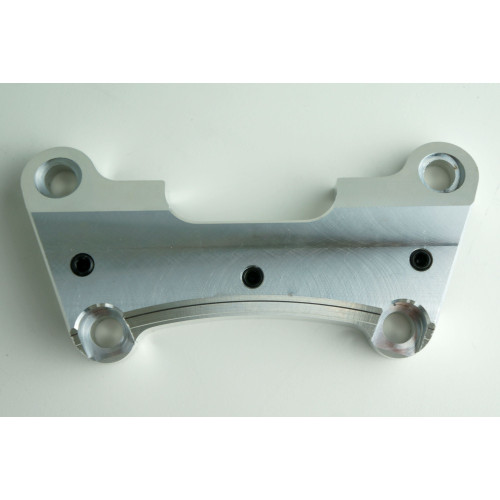 PartzBiz HD: 4408035-One 1 Piece Super Handlebar Clamp Top Riser w/ Setscrews 1.25" Harley FLTR 15-18 PartzBiz HD: 4408035-One 1 Piece Super Handlebar Clamp Top Riser w/ Setscrews 1.25" Harley FLTR 15-18