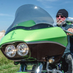 PartzBiz HD KW05010256 - Klock Werks 14‚” กระจกบังลมสีอ่อน Harley Road Glide Bagger FLTR 2013 PartzBiz HD KW05010256 - Klock Werks 14‚” กระจกบังลมสีอ่อน Harley Road Glide Bagger FLTR 2013