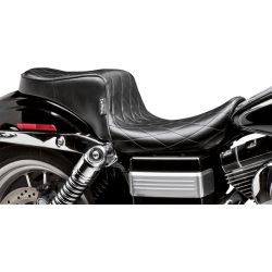 PartzBiz HD LK-021DM - Le Pera Black Diamond Pleated Cherokee King Queen ที่นั่งคนขับ Harley Dyna 06-17 PartzBiz HD LK-021DM - Le Pera Black Diamond Pleated Cherokee King Queen ที่นั่งคนขับ Harley Dyna 06-17