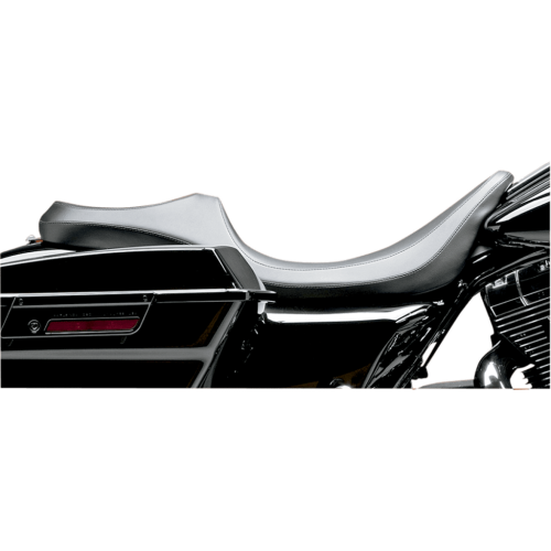 PartzBiz HD: 3455272-Le Pera Villain Smooth Extended Reach 2 Up Lepera Seat 2008-2020 Harley Touring PartzBiz HD: 3455272-Le Pera Villain Smooth Extended Reach 2 Up Lepera Seat 2008-2020 Harley Touring