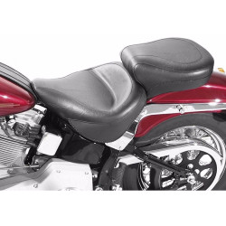 PartzBiz HD 75073 - Mustang 17.5” Wide Touring One-Piece Plain Black Seat 2000-2006 Harley Softail PartzBiz HD 75073 - Mustang 17.5” Wide Touring One-Piece Plain Black Seat 2000-2006 Harley Softail