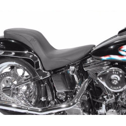 PartzBiz HD 76372 - Mustang DayTripper One-Piece Low Profile Seat 1984-1999 Harley Evolution Softail PartzBiz HD 76372 - Mustang DayTripper One-Piece Low Profile Seat 1984-1999 Harley Evolution Softail